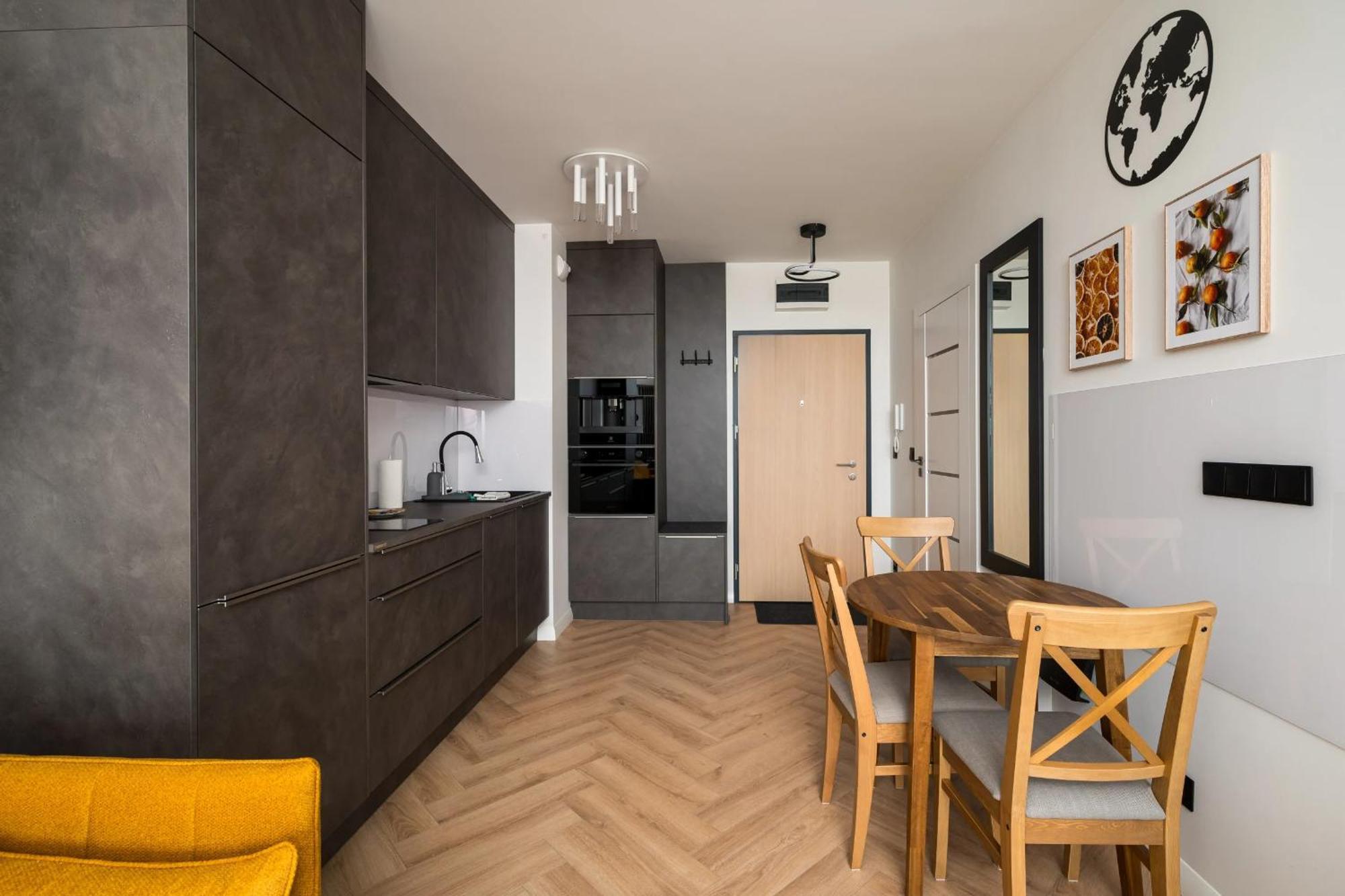 Premium Studio Klobucka Airport Варшава Екстериор снимка